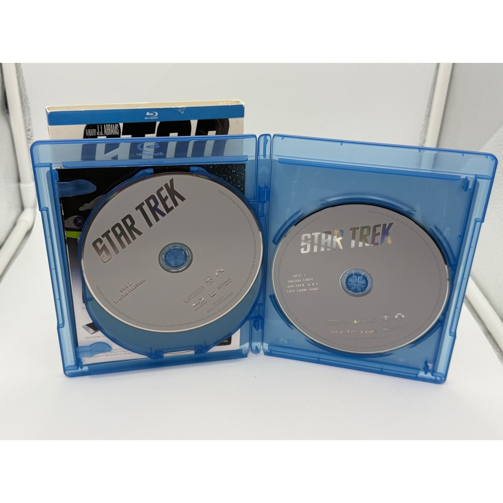 Star Trek Blu-ray 2009 J.J. Abrams 3-Disc Special Edition with Slipcover - Picture 4 of 5